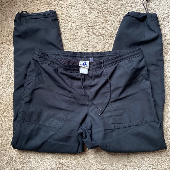 ADIDAS BLACK VINTAGE JOGGERS TRACK PANTS WITH DRAWSTRINGS & POCKETS - Picture 11 of 14